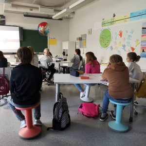 Vierailevien ja vastaanottavien opettajien kokemuksia Job Shadowing- jaksoista